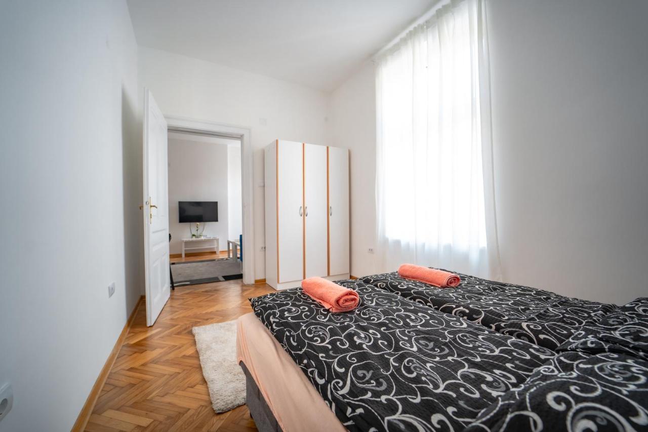 Botanical9, Belgrade Centre, 2 Bedroom Apartment Esterno foto