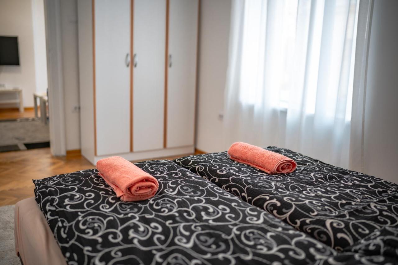 Botanical9, Belgrade Centre, 2 Bedroom Apartment Esterno foto